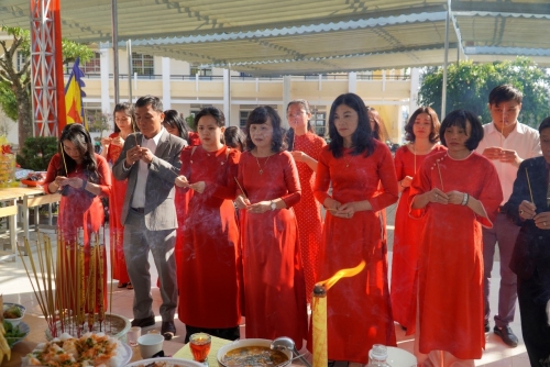Trường THCS & THPT Xuân Trường tổ chức lễ giỗ tổ Hùng Vương