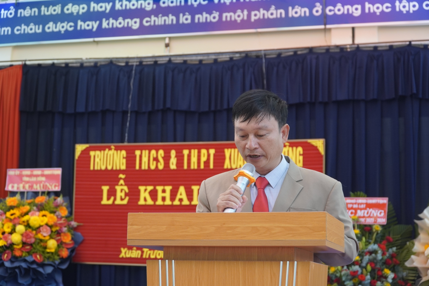 Hội nghị cán bộ, viên chức trường THCS&THPT Xuân Trường Năm học 2023 - 2024